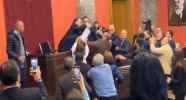 Грузинские депутаты вновь подрались в парламенте