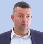 Демонстрация силы и уверенности