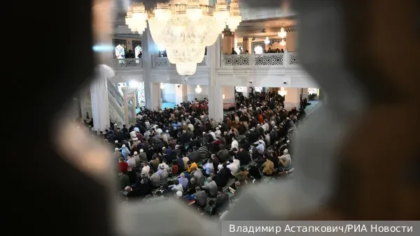 Религиовед Силантьев: Мигранты вытесняют татар из российских мечетей